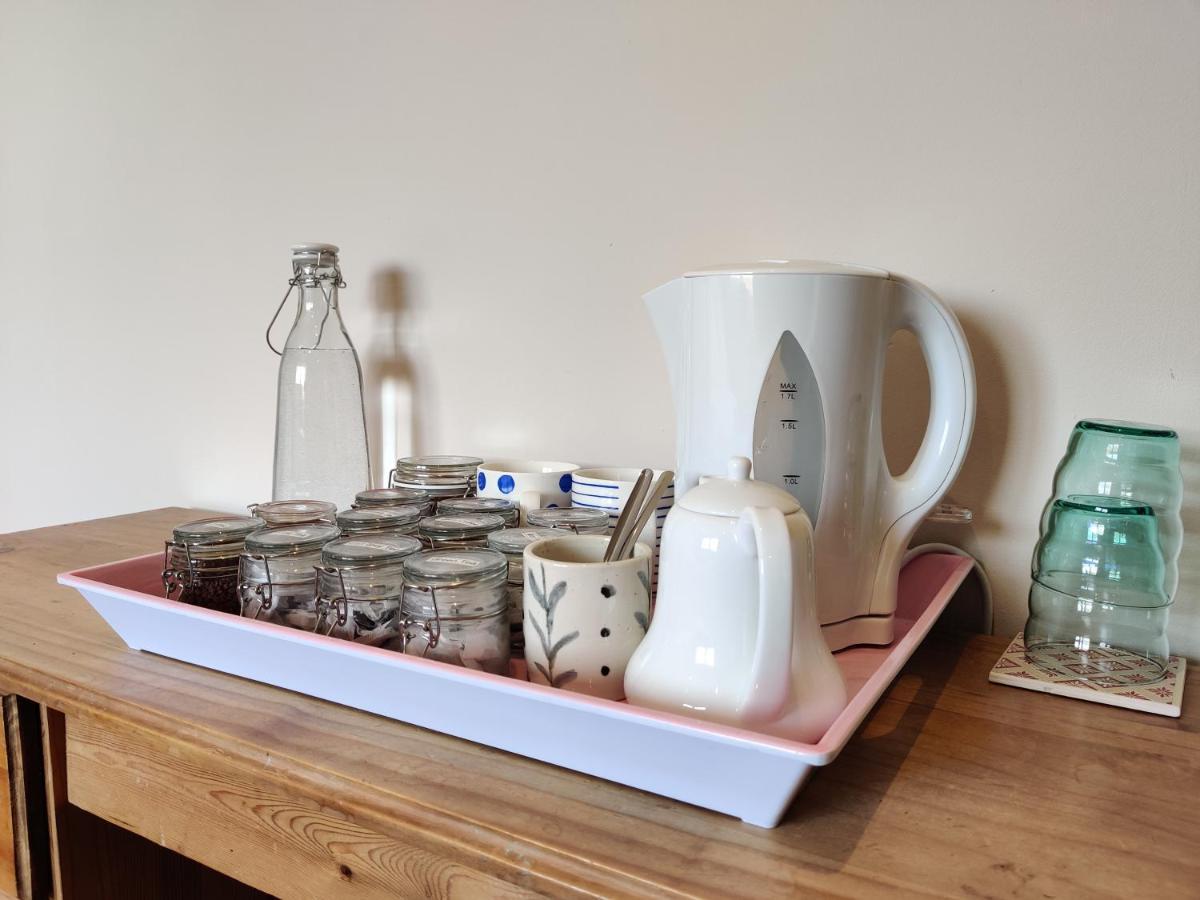 Nant Gloyw Oswestry Bed & Breakfast エクステリア 写真