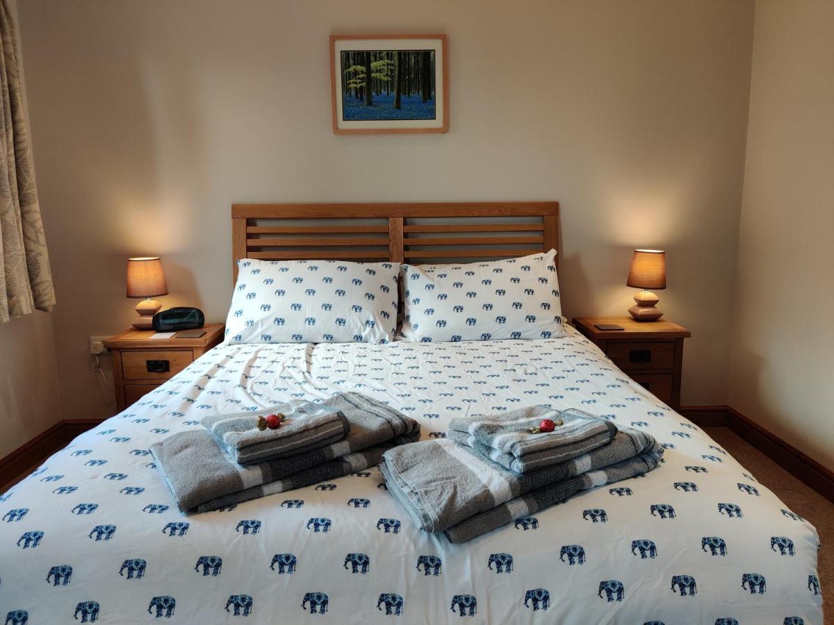 Nant Gloyw Oswestry Bed & Breakfast エクステリア 写真